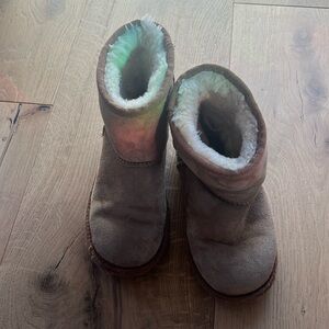 Kids Uggs Size 12